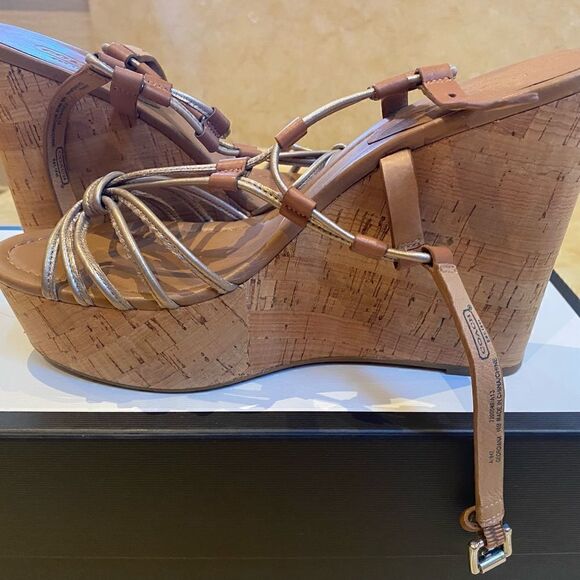 Coach platform Giorgiano Sandal with cork heel - size 10B - Picture 4 of 11